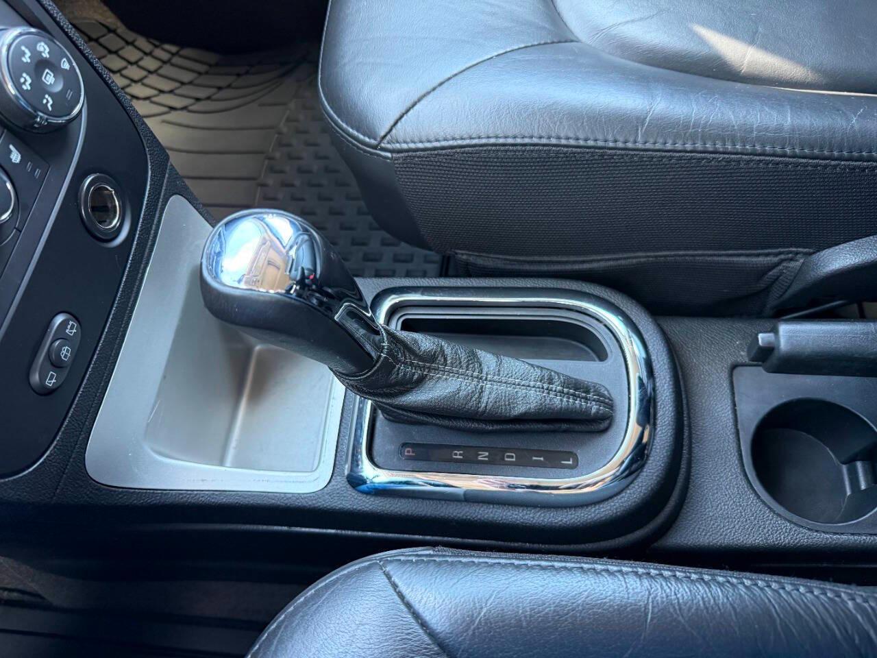 Chevrolet HHR FWD 4dr LT w/2LT 2011