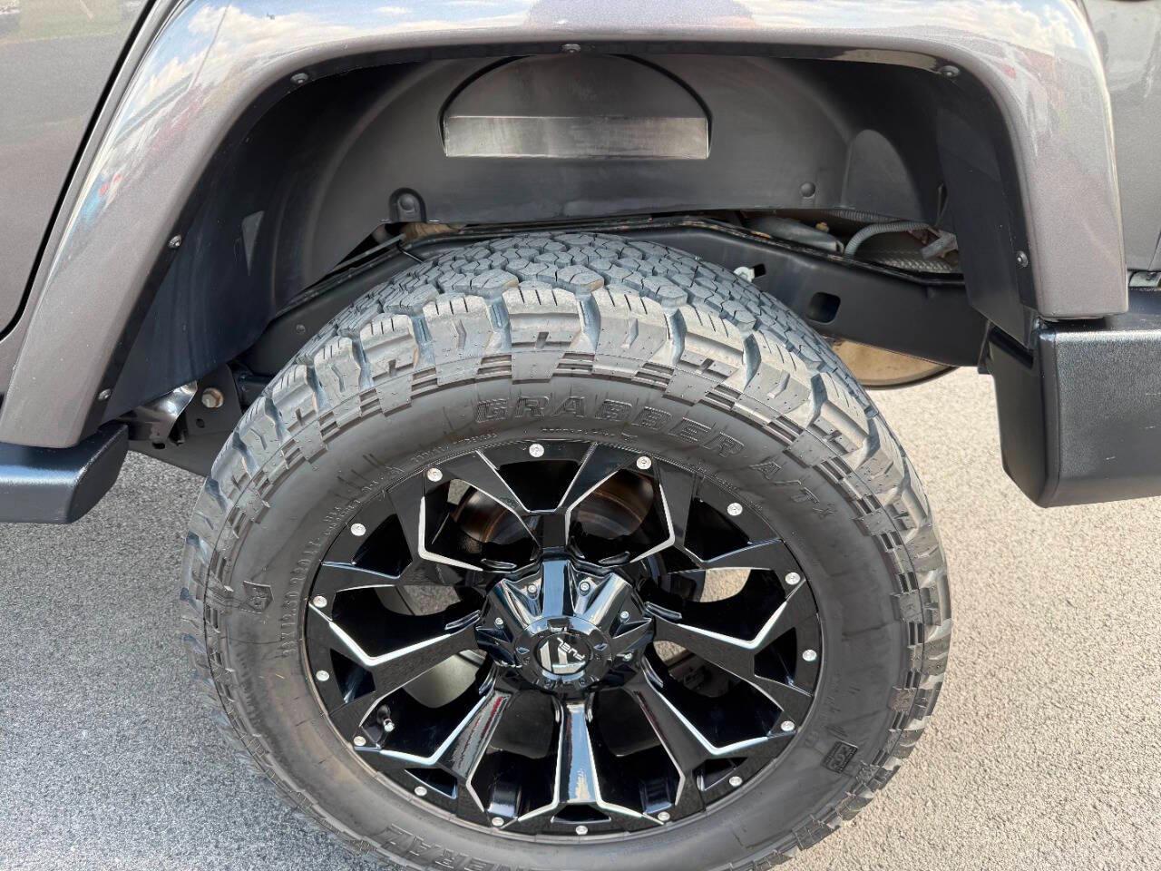 Jeep Wrangler Unlimited 4WD 4dr Sahara 2016