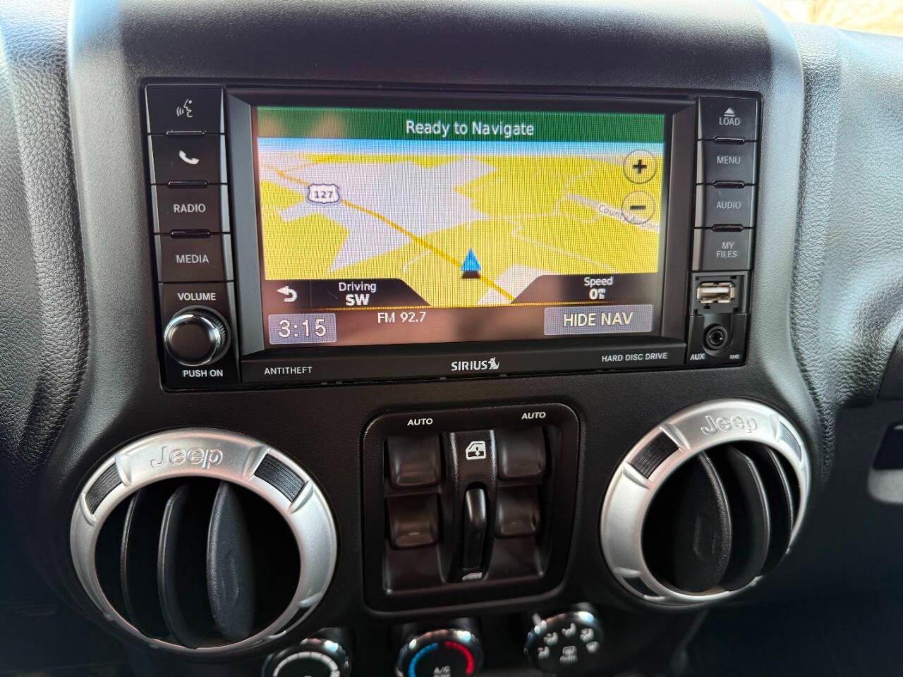 Jeep Wrangler Unlimited 4WD 4dr Sahara 2016