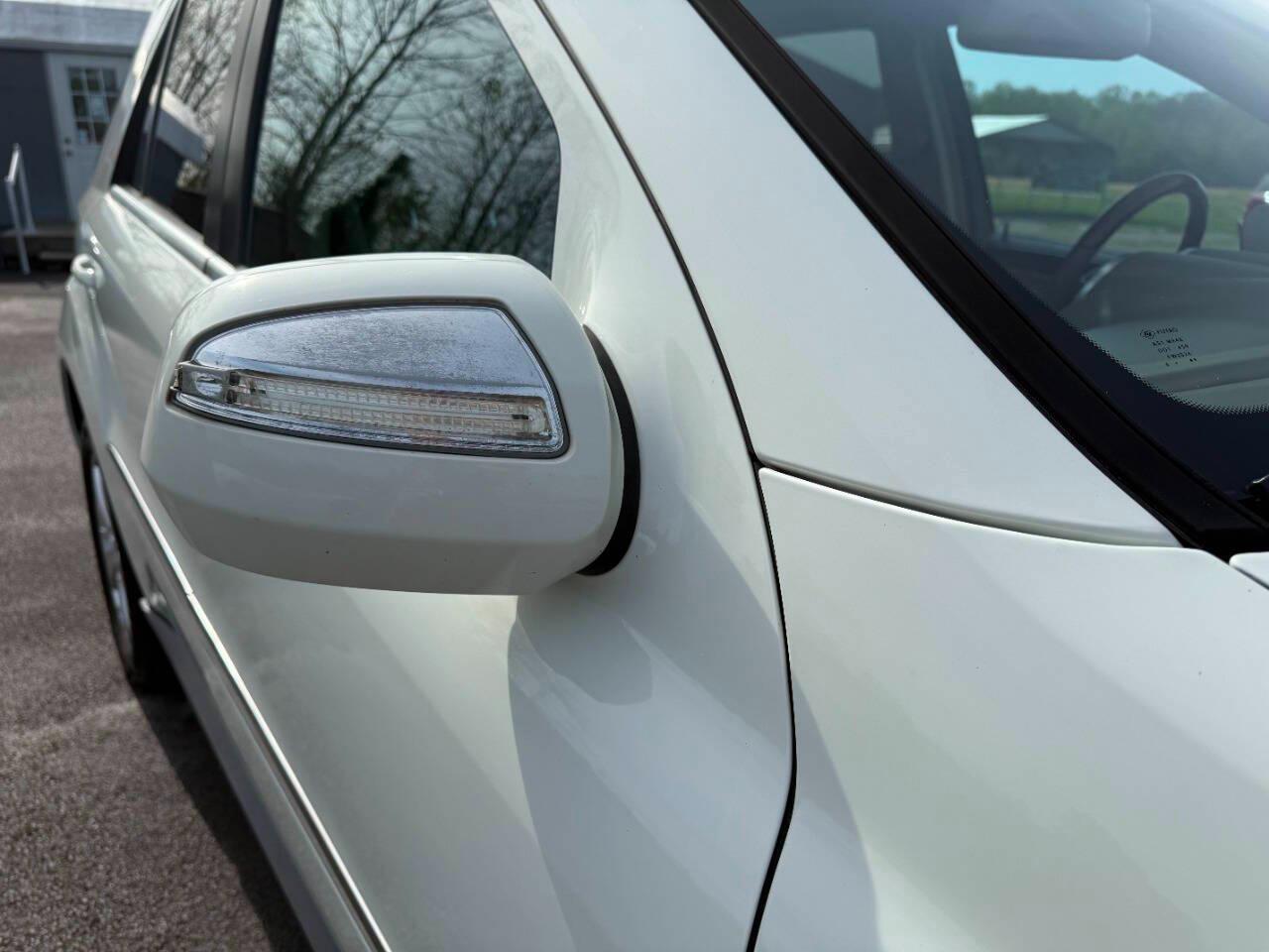 Mercedes-Benz M-Class RWD 4dr ML 350 2010