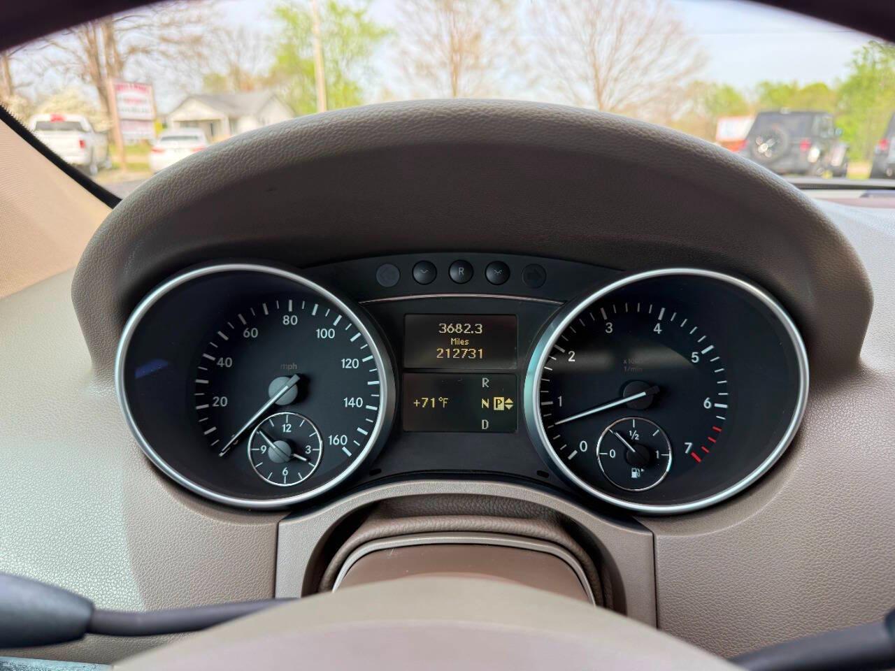 Mercedes-Benz M-Class RWD 4dr ML 350 2010