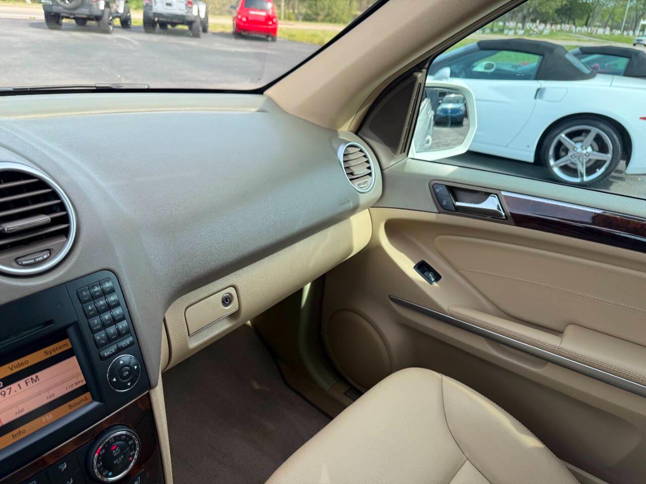 Mercedes-Benz M-Class RWD 4dr ML 350 2010