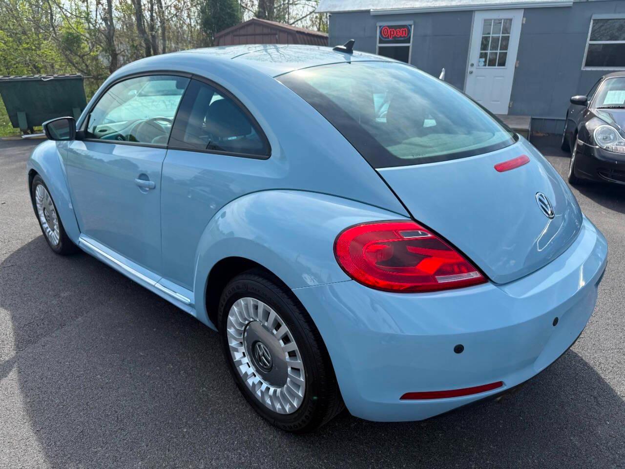 Volkswagen Beetle Coupe 2dr Auto 2.5L PZEV *Ltd Avail* 2014