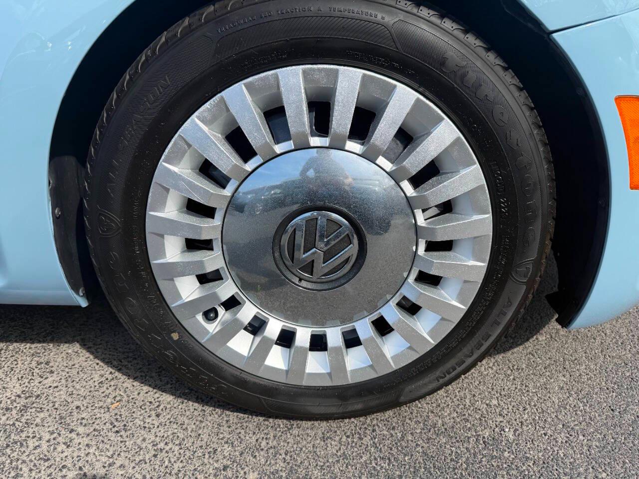 Volkswagen Beetle Coupe 2dr Auto 2.5L PZEV *Ltd Avail* 2014