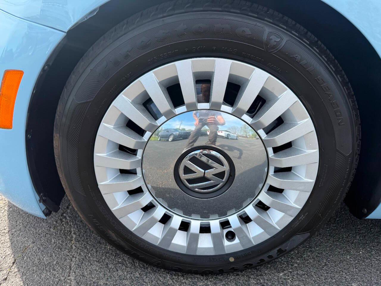 Volkswagen Beetle Coupe 2dr Auto 2.5L PZEV *Ltd Avail* 2014