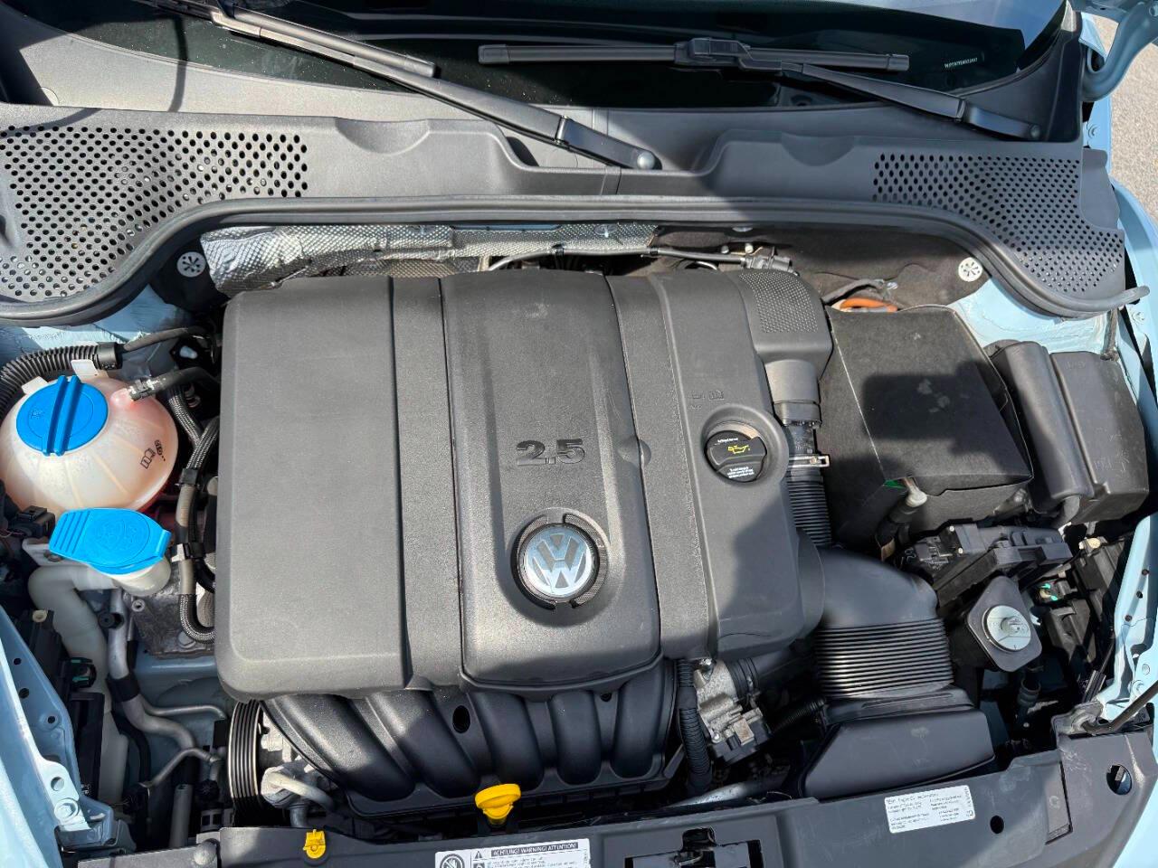 Volkswagen Beetle Coupe 2dr Auto 2.5L PZEV *Ltd Avail* 2014