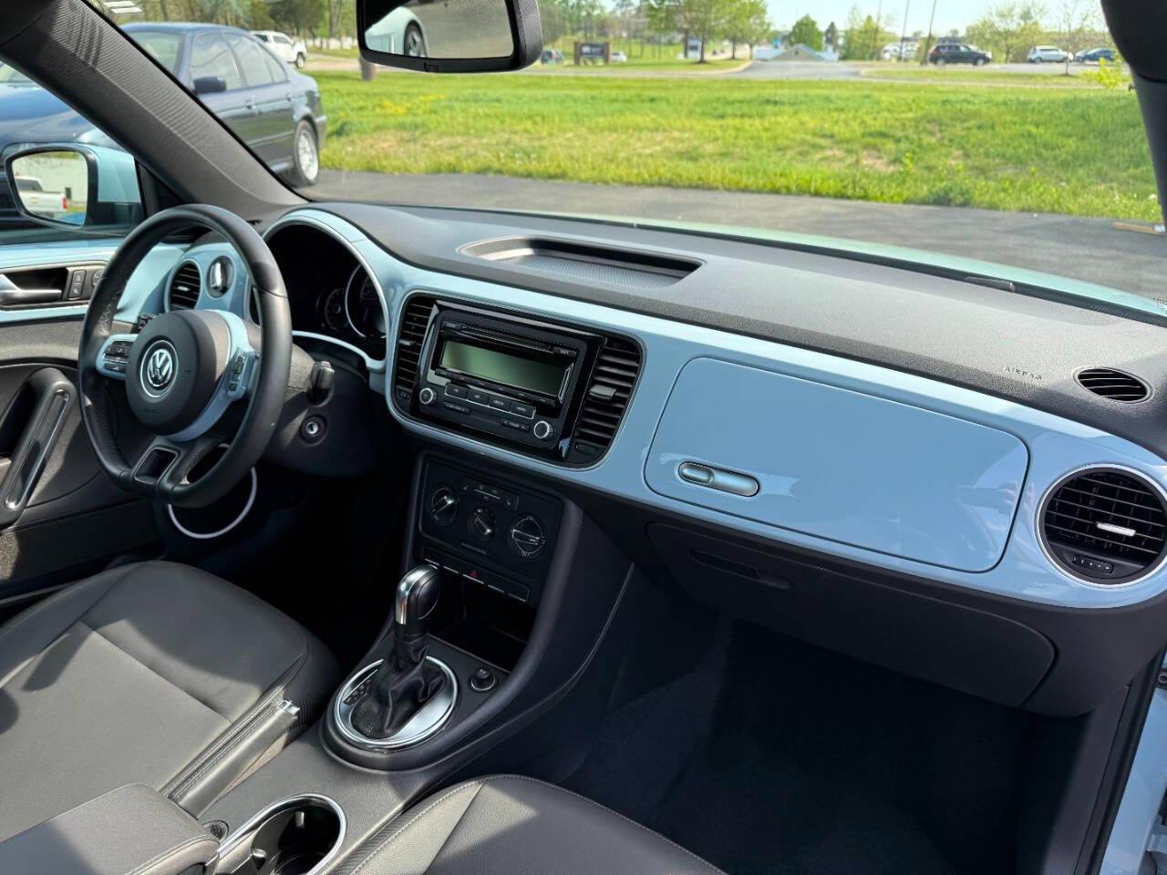 Volkswagen Beetle Coupe 2dr Auto 2.5L PZEV *Ltd Avail* 2014