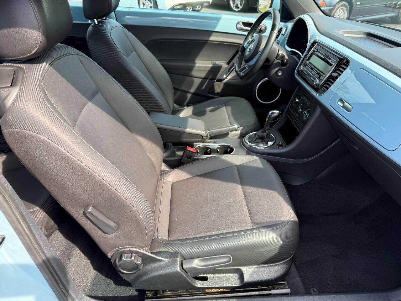 Volkswagen Beetle Coupe 2dr Auto 2.5L PZEV *Ltd Avail* 2014