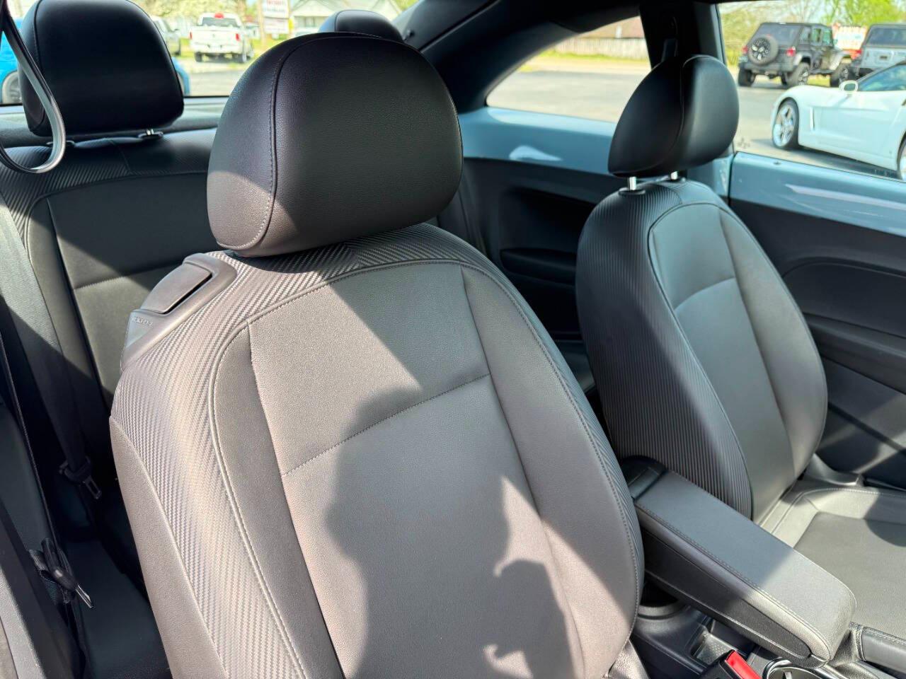 Volkswagen Beetle Coupe 2dr Auto 2.5L PZEV *Ltd Avail* 2014