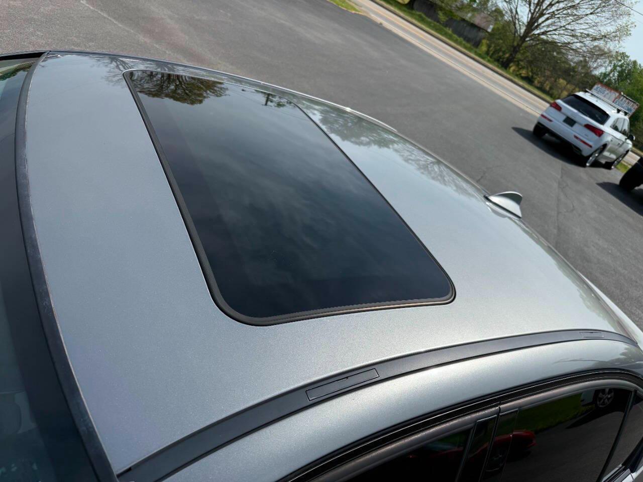 BMW 3 Series 4dr Sdn 328i RWD South Africa 2009