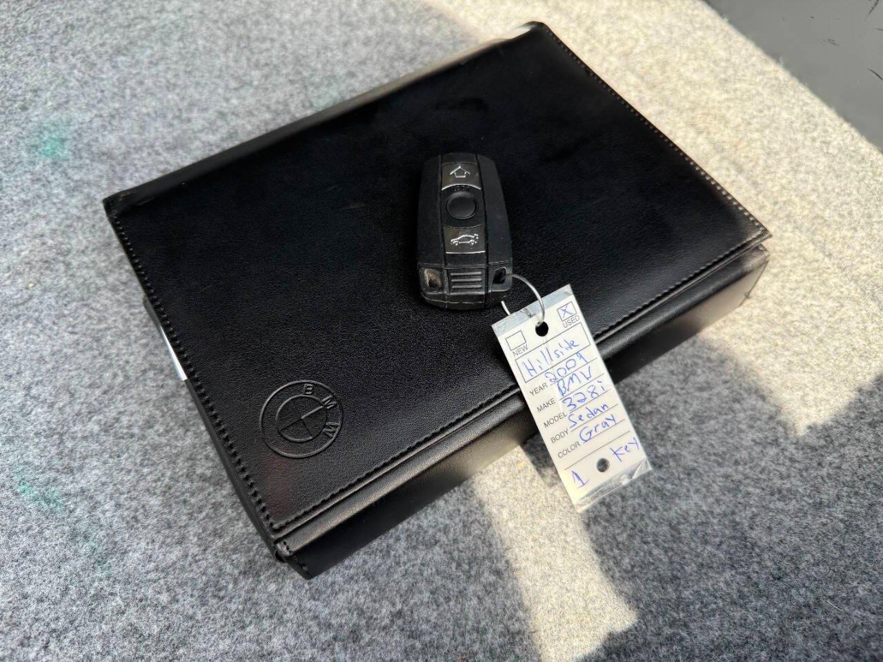 BMW 3 Series 4dr Sdn 328i RWD South Africa 2009