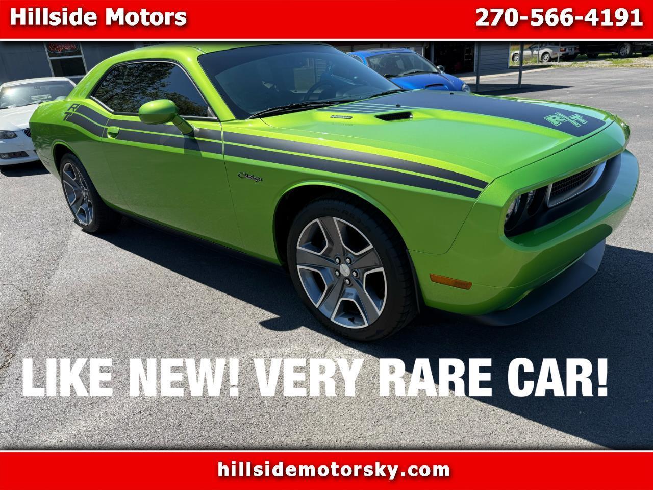 Dodge Challenger 2dr Cpe R/T Classic 2011