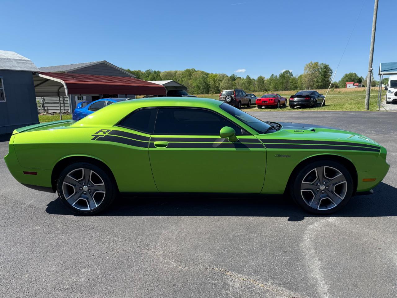 Dodge Challenger 2dr Cpe R/T Classic 2011