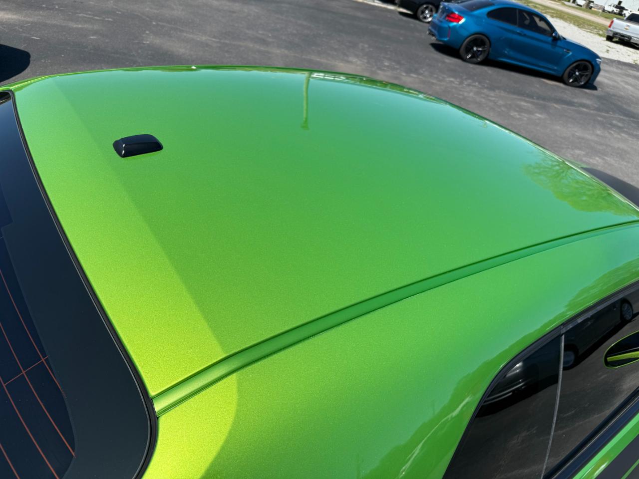 Dodge Challenger 2dr Cpe R/T Classic 2011