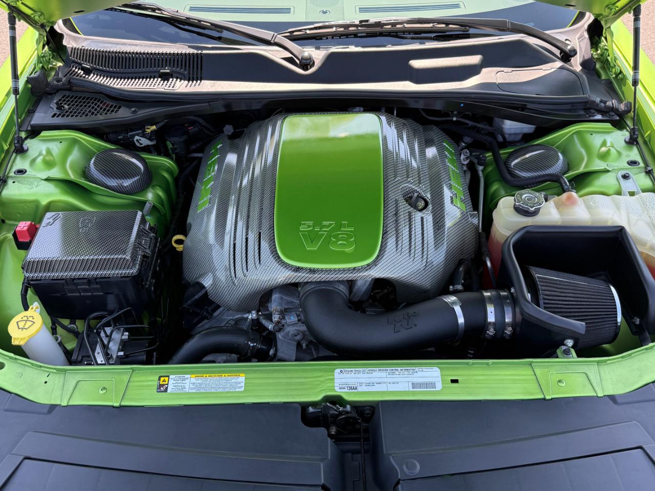 Dodge Challenger 2dr Cpe R/T Classic 2011