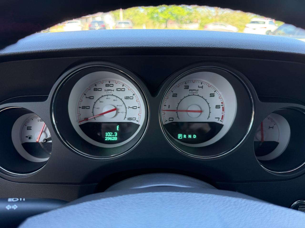 Dodge Challenger 2dr Cpe R/T Classic 2011