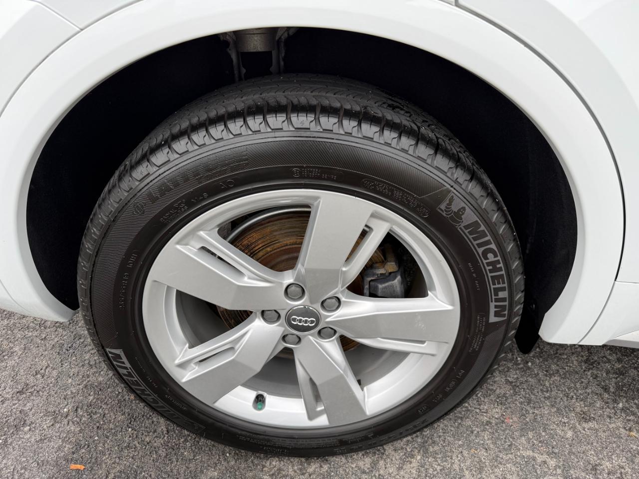 Audi Q5 Premium Plus 45 TFSI quattro 2019