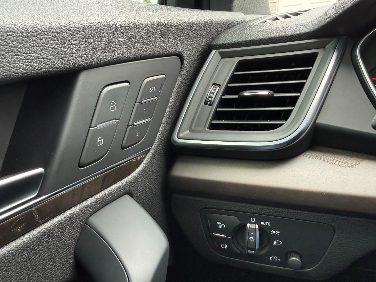 Audi Q5 Premium Plus 45 TFSI quattro 2019