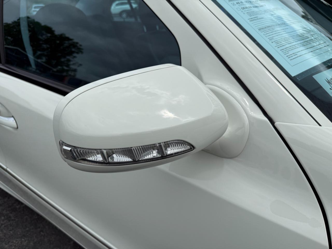 Mercedes-Benz E-Class 4dr Sdn Sport 3.5L RWD 2008