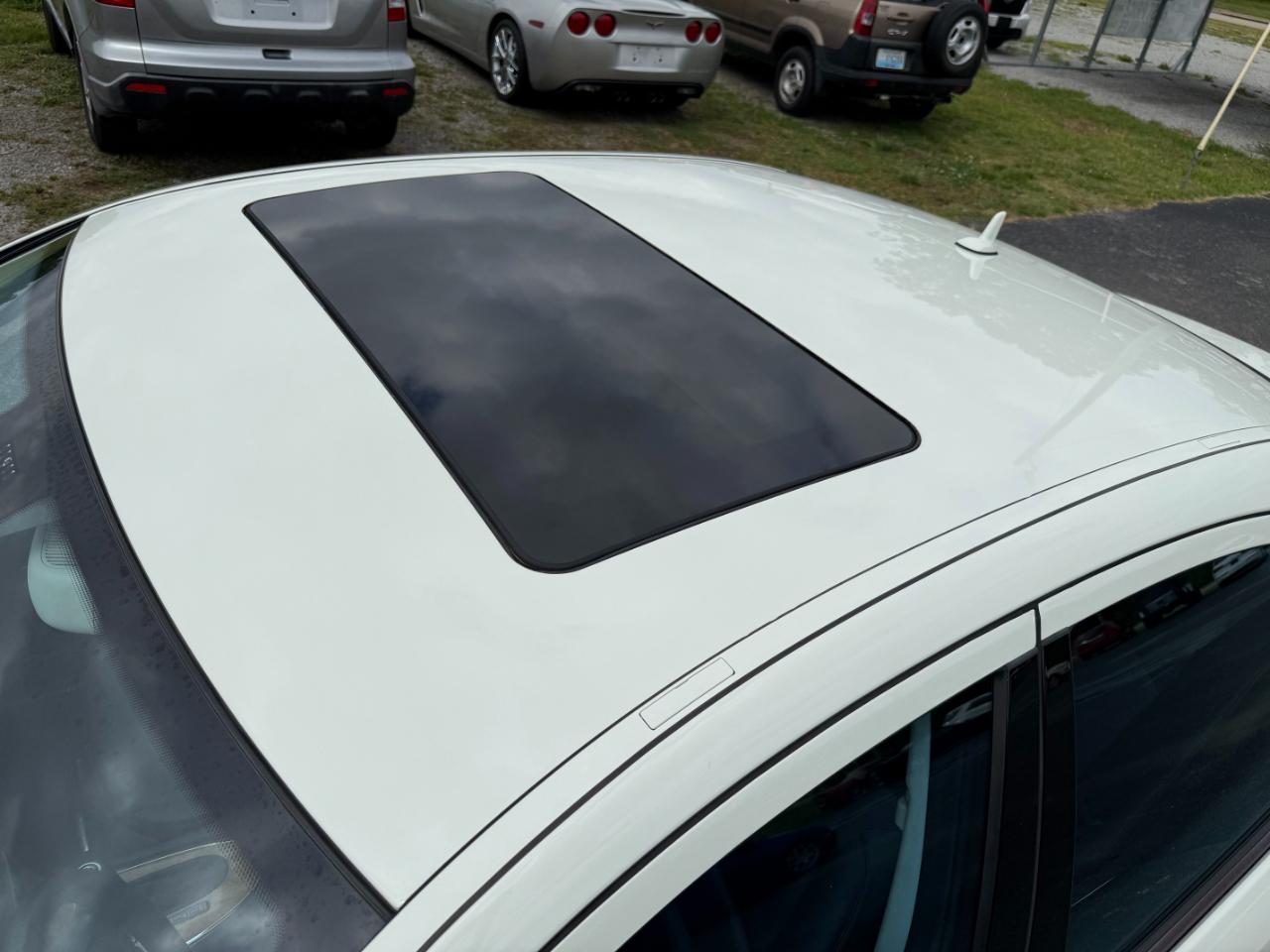 Mercedes-Benz E-Class 4dr Sdn Sport 3.5L RWD 2008