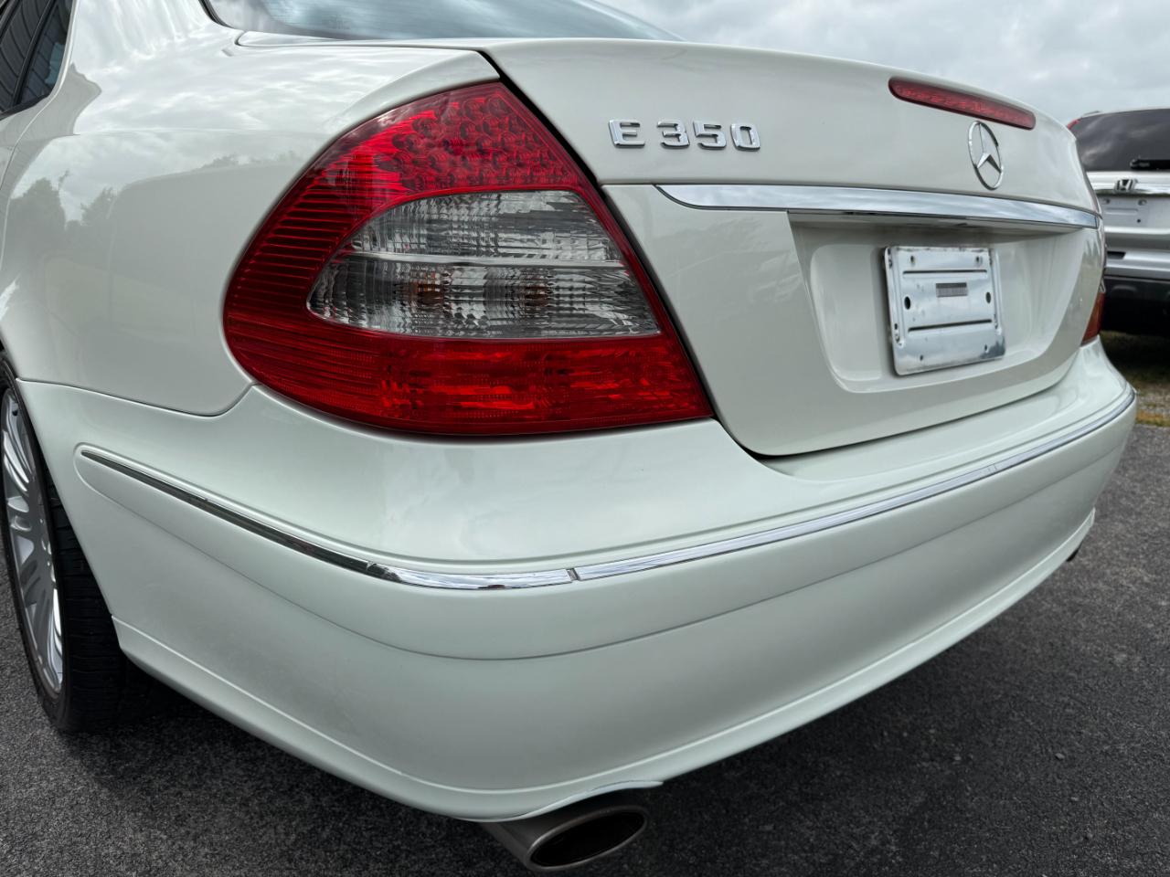 Mercedes-Benz E-Class 4dr Sdn Sport 3.5L RWD 2008