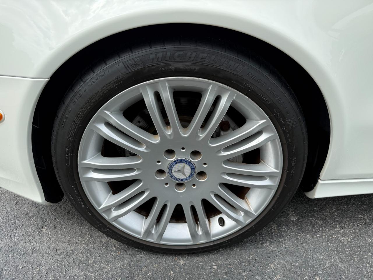 Mercedes-Benz E-Class 4dr Sdn Sport 3.5L RWD 2008