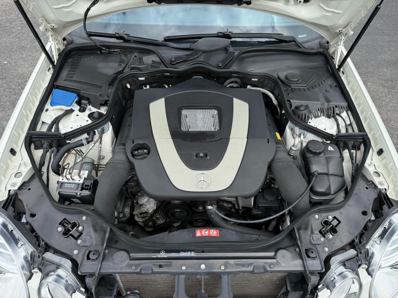 Mercedes-Benz E-Class 4dr Sdn Sport 3.5L RWD 2008