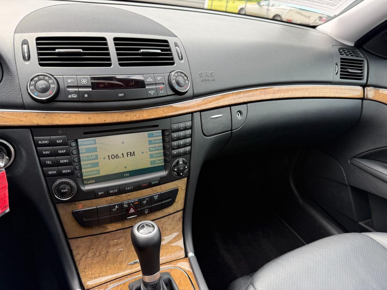 Mercedes-Benz E-Class 4dr Sdn Sport 3.5L RWD 2008