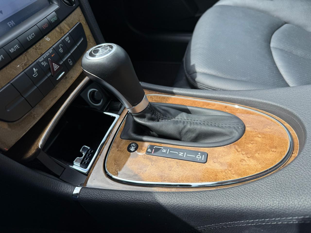 Mercedes-Benz E-Class 4dr Sdn Sport 3.5L RWD 2008