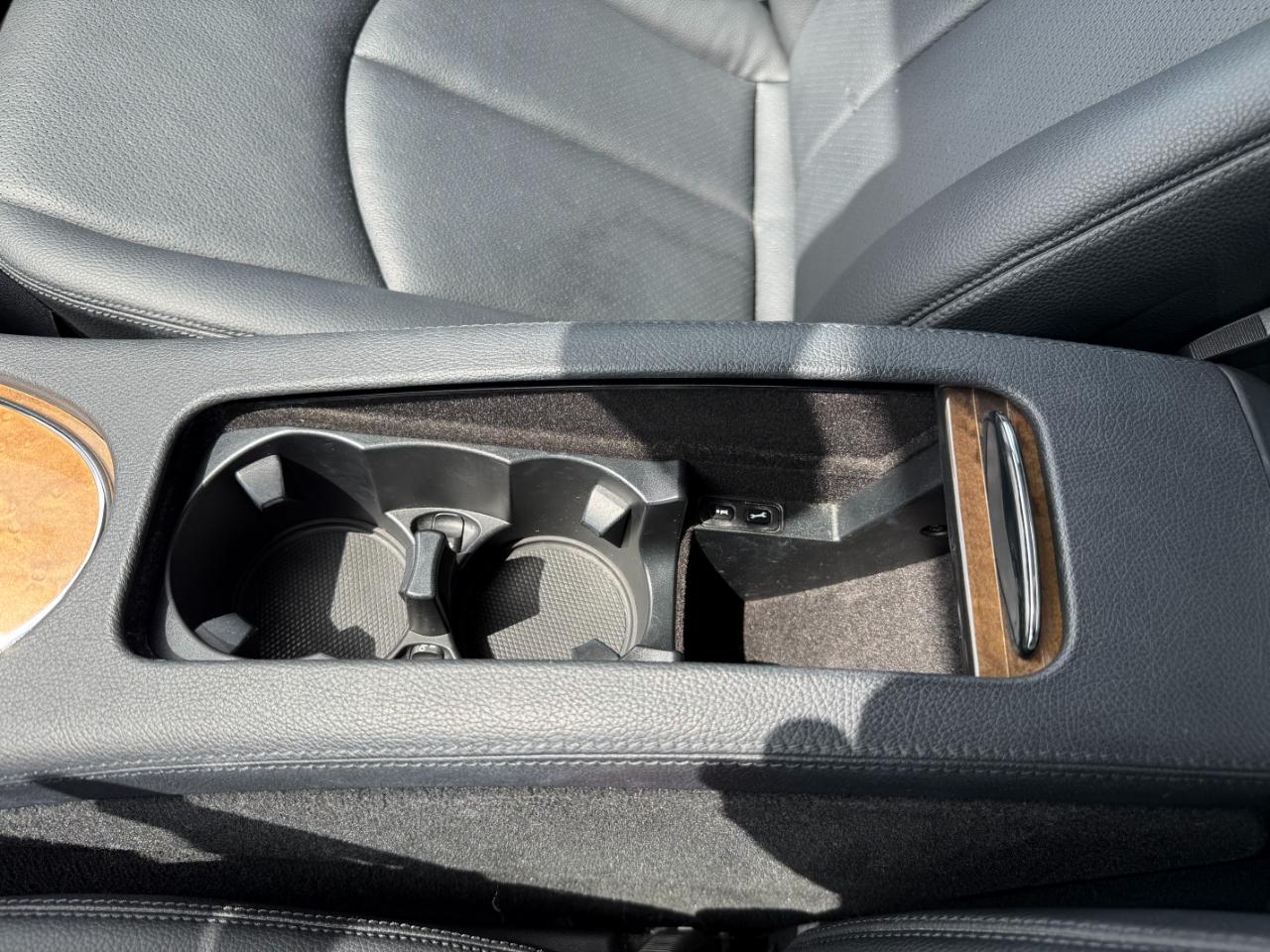 Mercedes-Benz E-Class 4dr Sdn Sport 3.5L RWD 2008