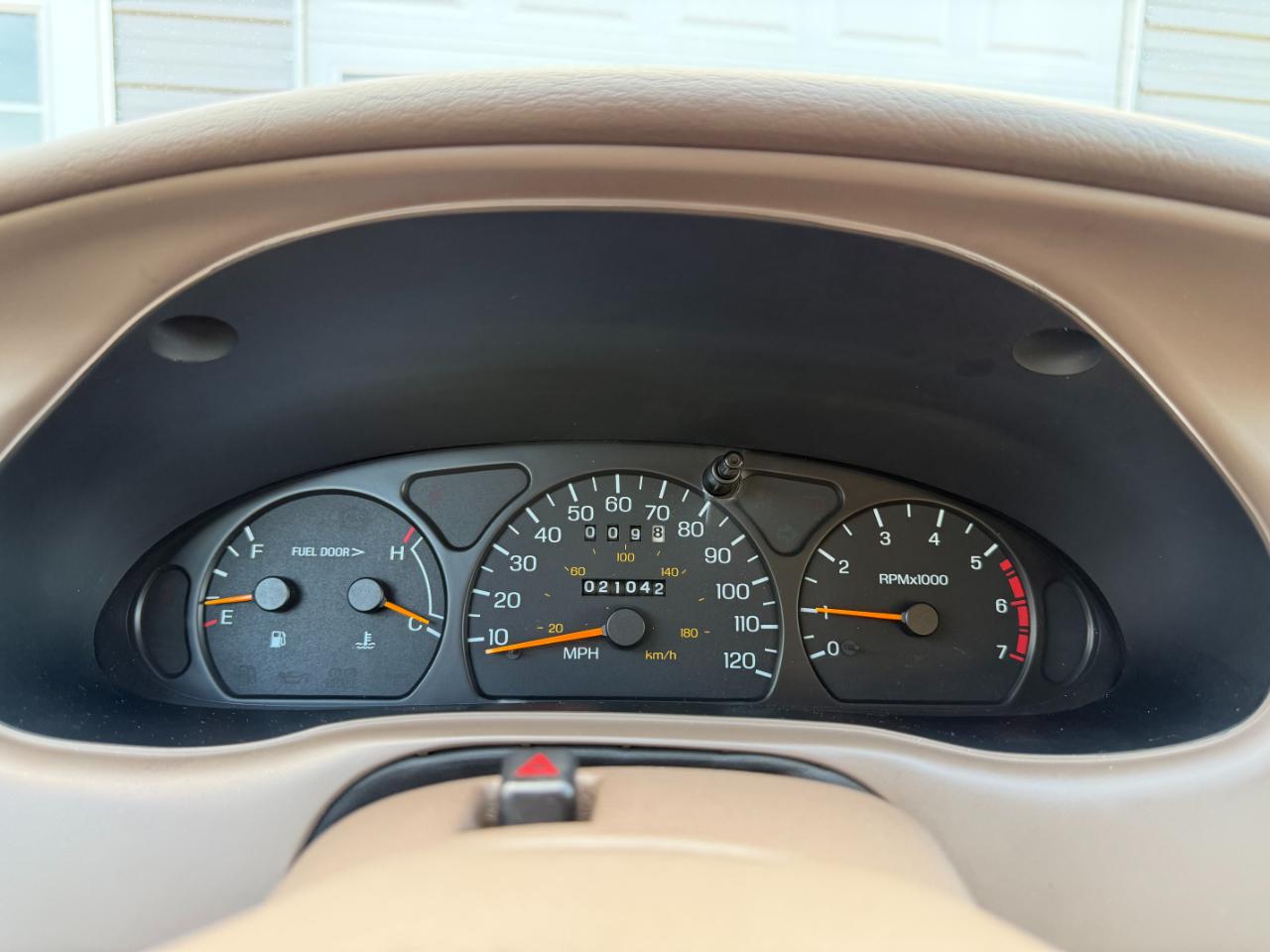 Mercury Cougar 2dr Cpe XR7 1997