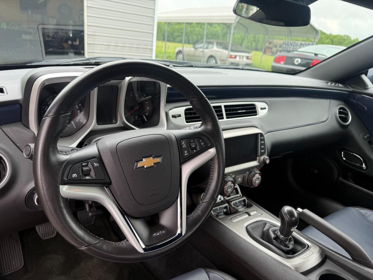 Chevrolet Camaro 2dr Cpe SS w/2SS 2014
