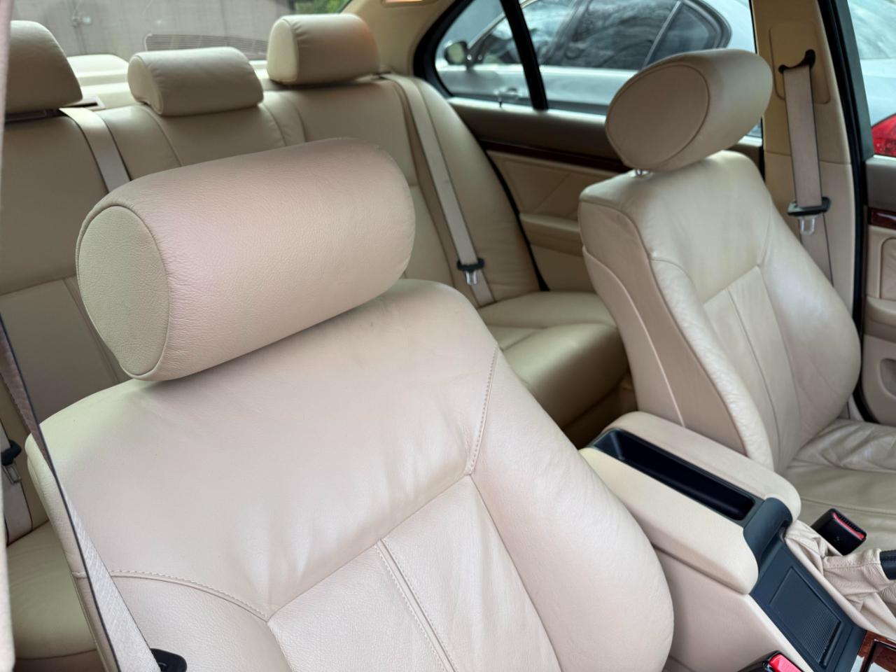 BMW 5 Series 530i 4dr Sdn 5-Spd Manual 2002