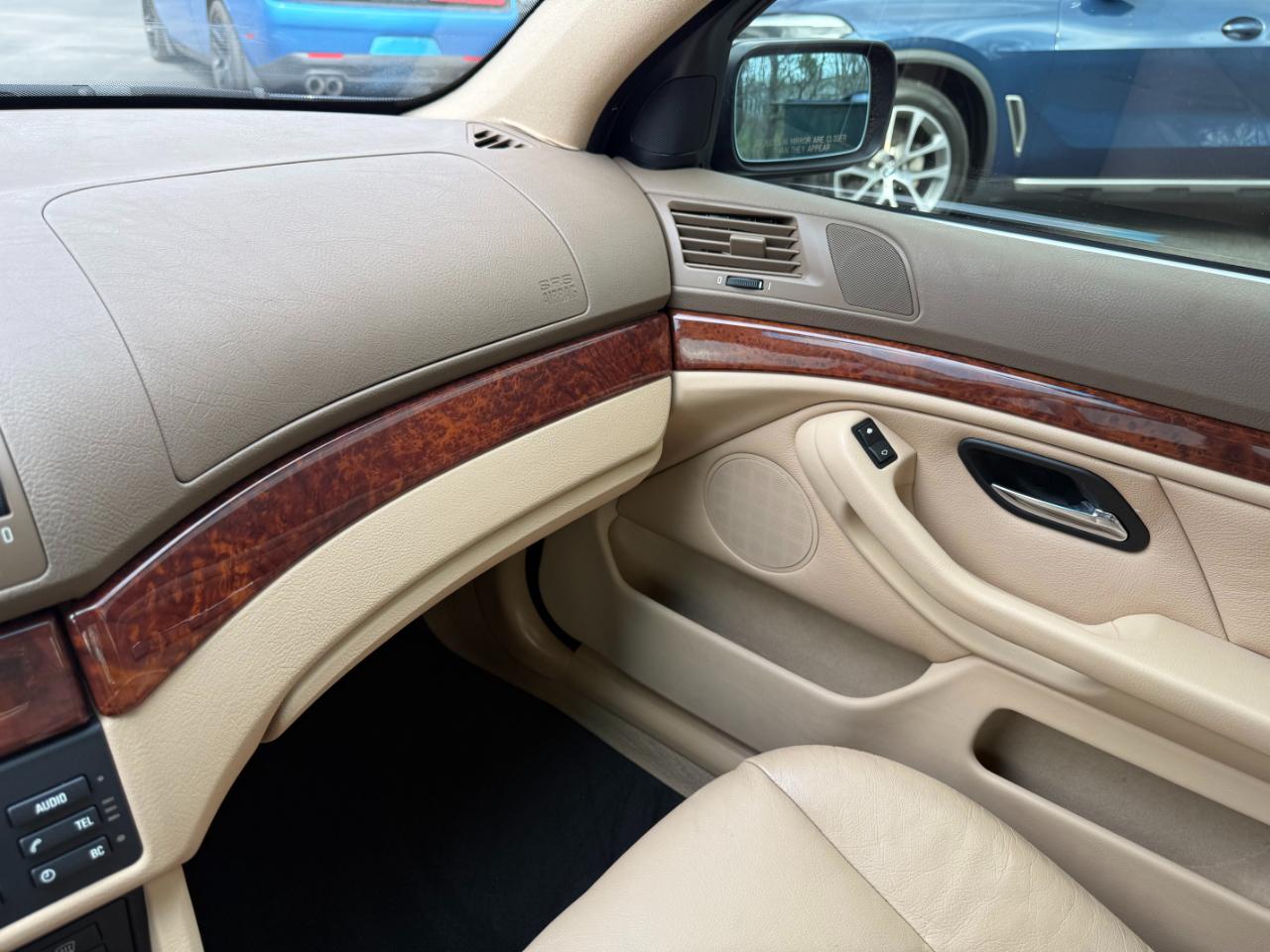 BMW 5 Series 530i 4dr Sdn 5-Spd Manual 2002