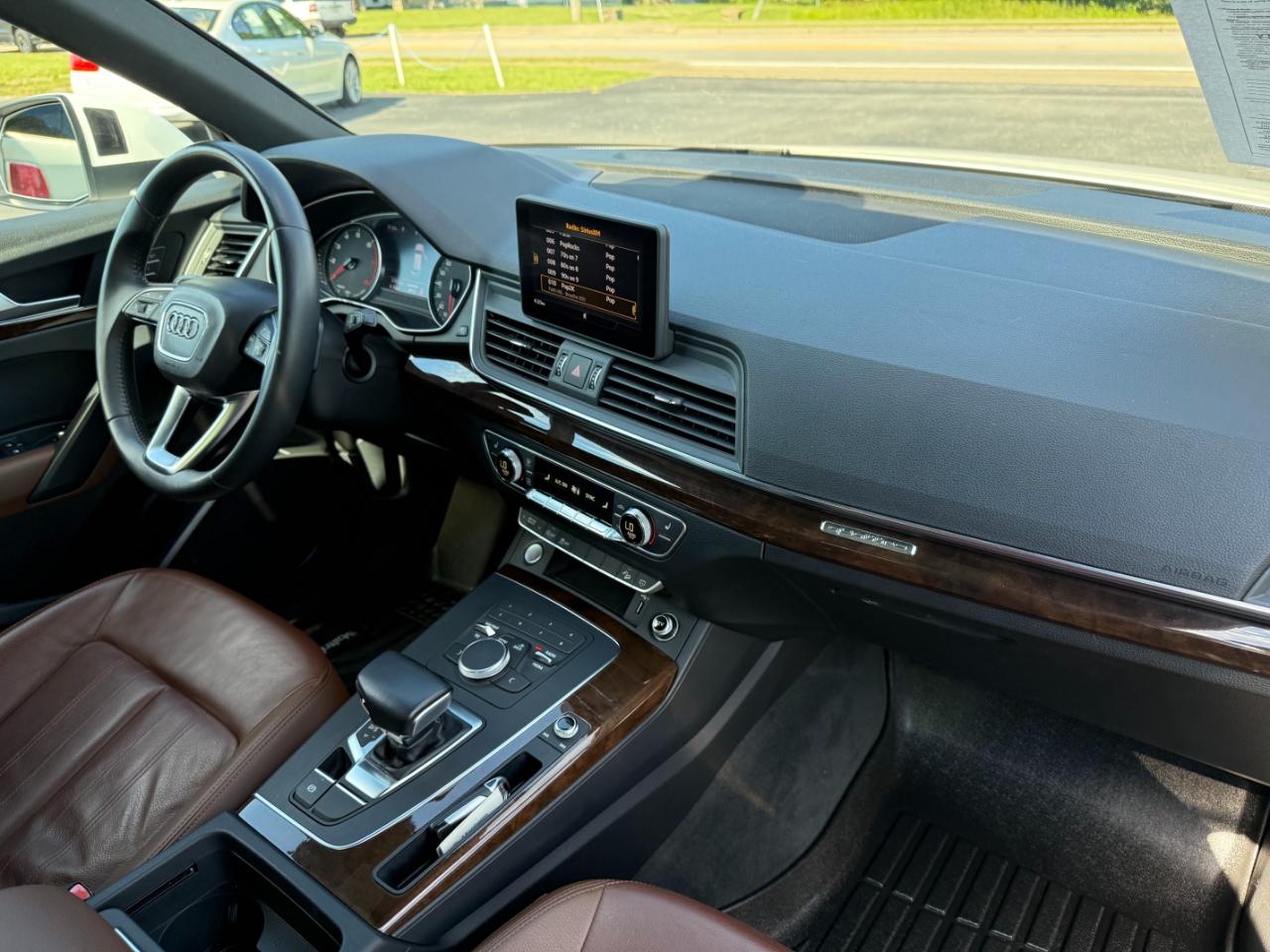 Audi Q5 Premium 45 TFSI quattro 2019