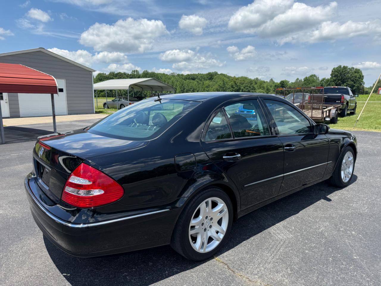 Mercedes-Benz E500  2003