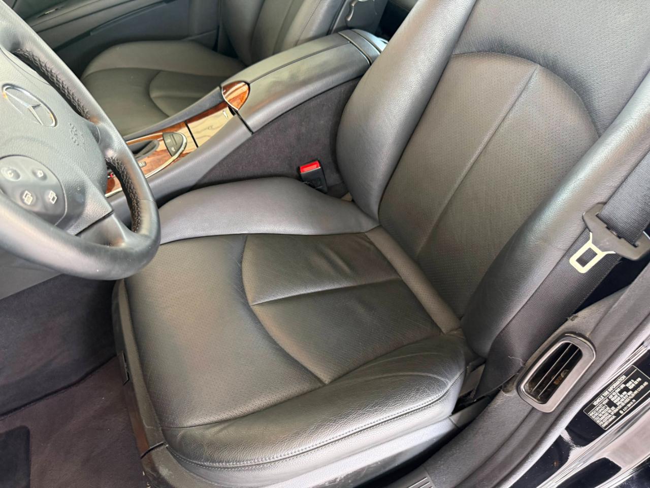 Mercedes-Benz E500  2003