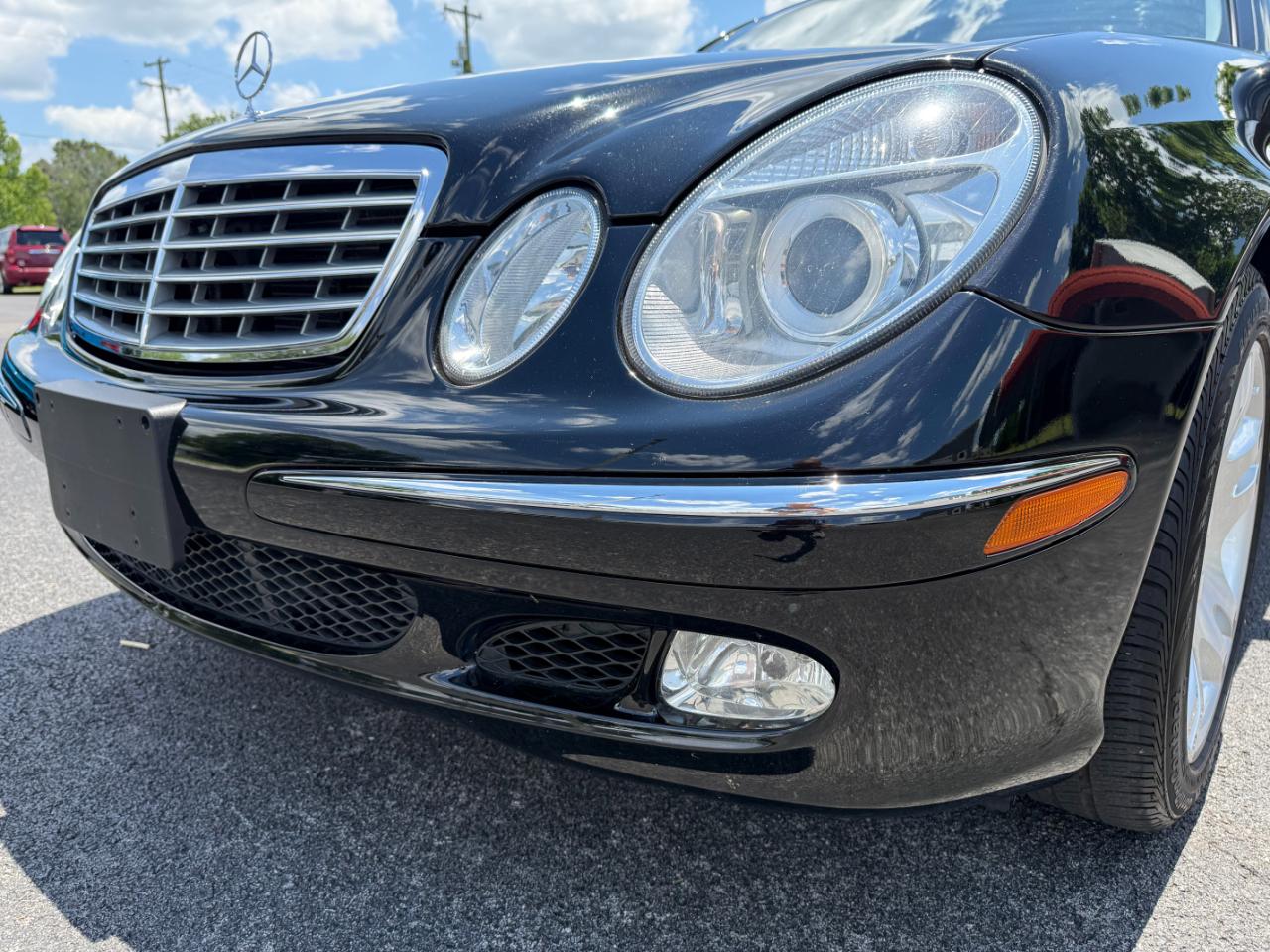 Mercedes-Benz E500  2003