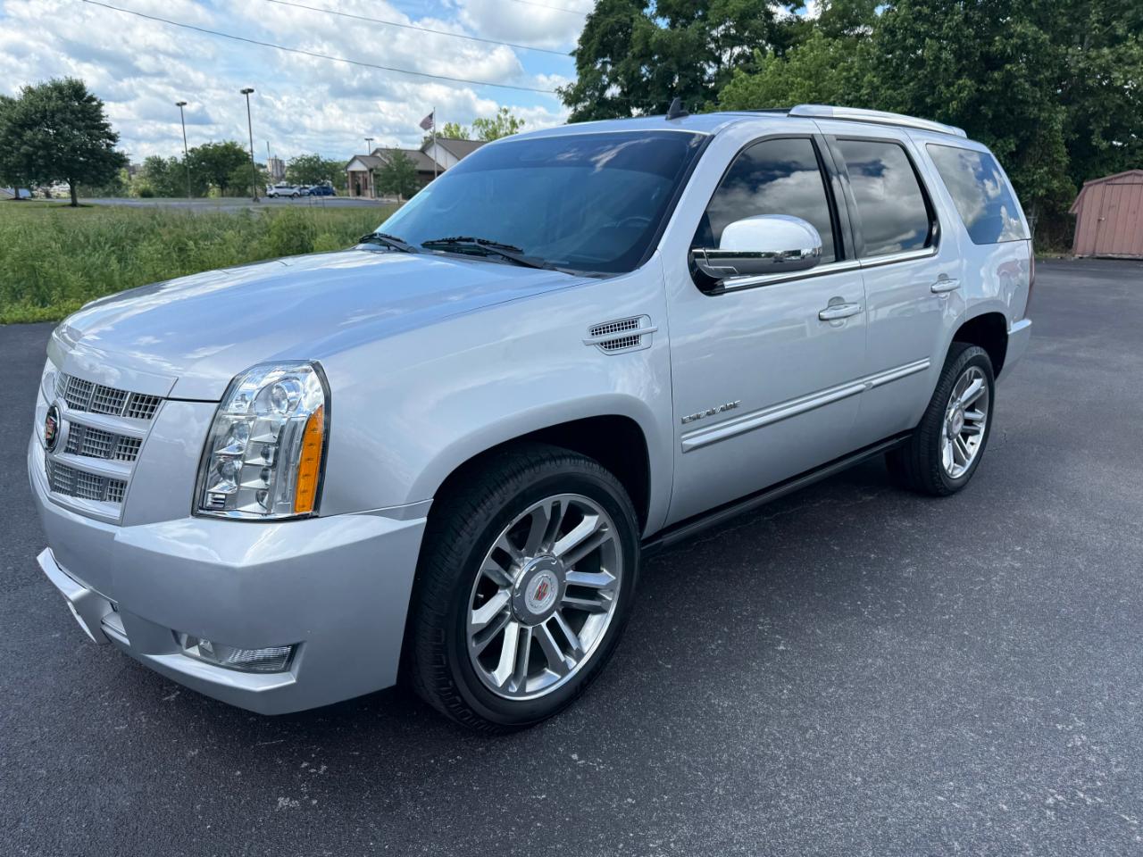 Cadillac Escalade AWD 4dr Premium 2014