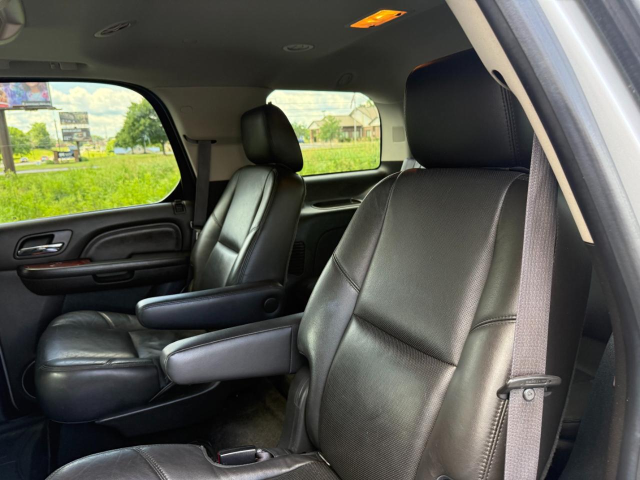 Cadillac Escalade AWD 4dr Premium 2014