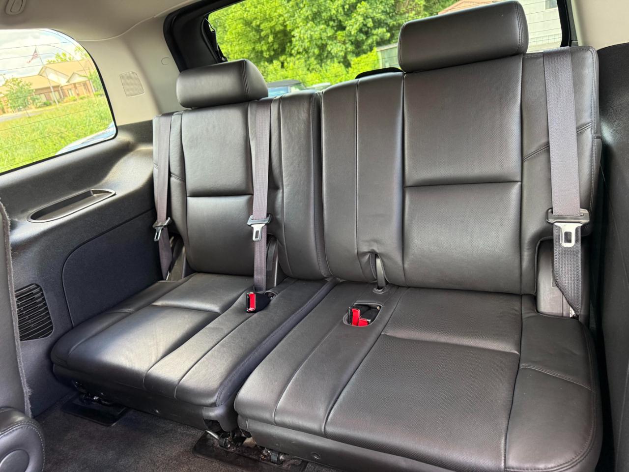 Cadillac Escalade AWD 4dr Premium 2014