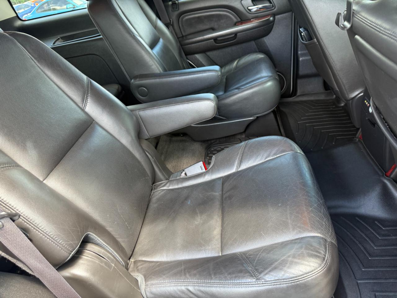Cadillac Escalade AWD 4dr Premium 2014