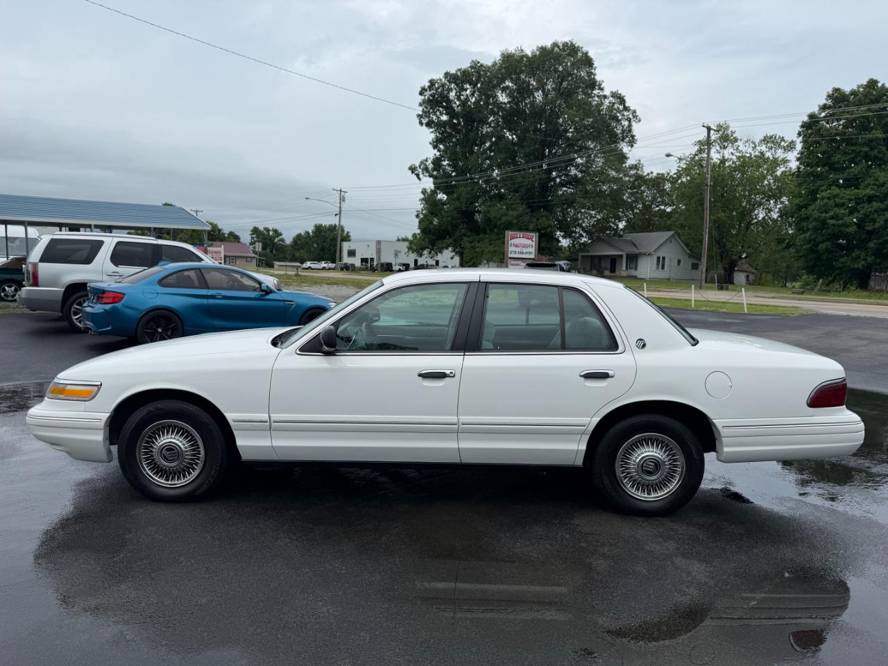 Mercury Grand Marquis 4dr Sdn GS 1996
