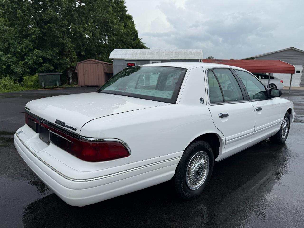 Mercury Grand Marquis 4dr Sdn GS 1996