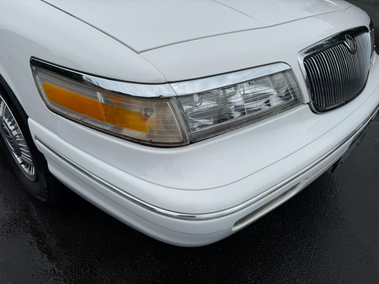 Mercury Grand Marquis 4dr Sdn GS 1996