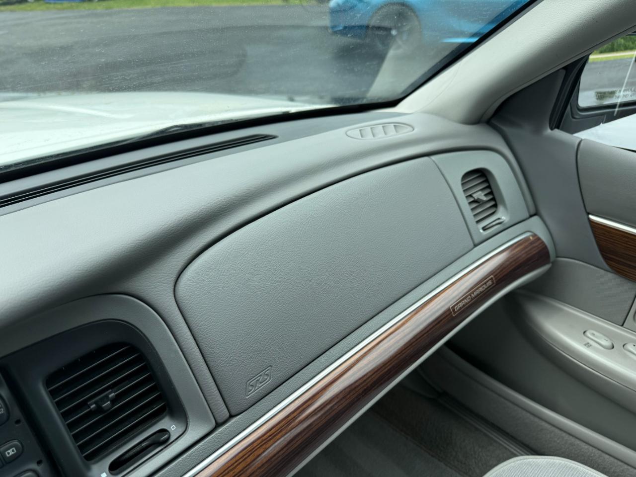 Mercury Grand Marquis 4dr Sdn GS 1996