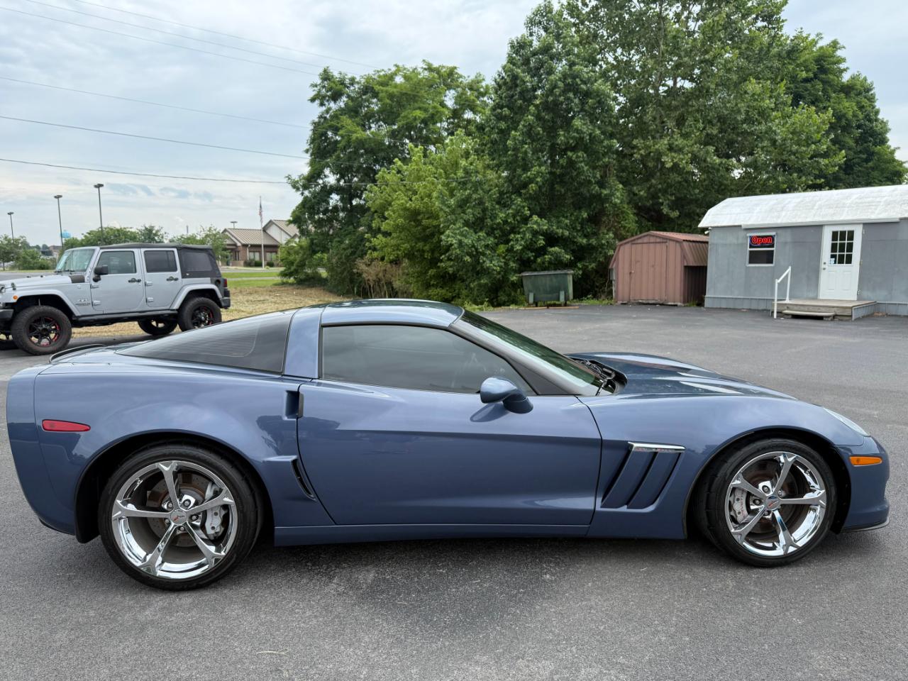 Chevrolet Corvette 2dr Cpe Z16 Grand Sport w/2LT 2012