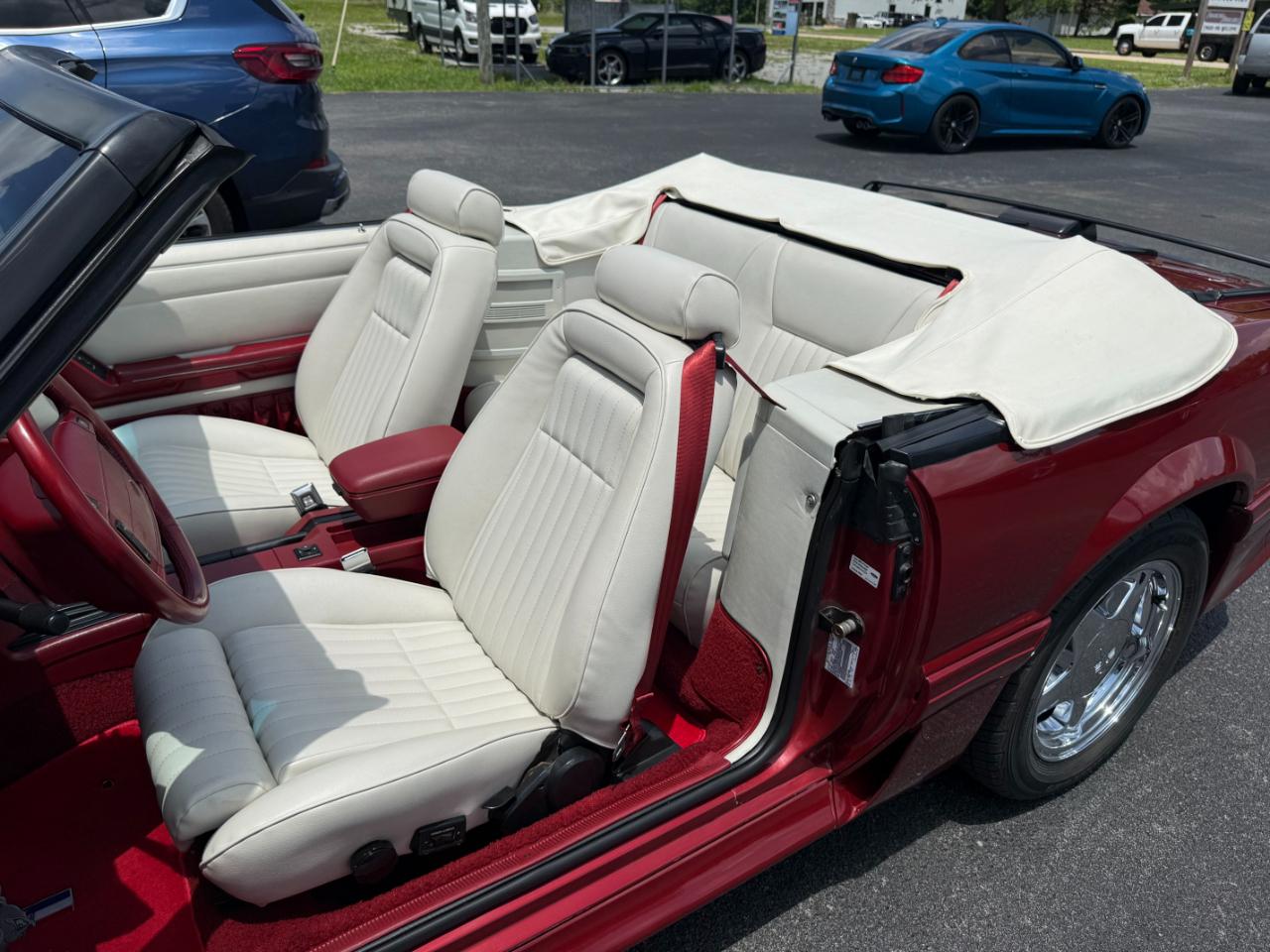 Ford Mustang 2dr Convertible GT 1992