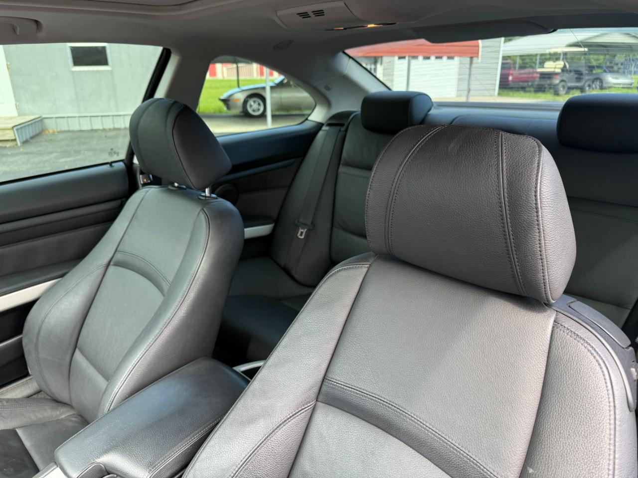 BMW 3 Series 2dr Cpe 335i RWD 2008