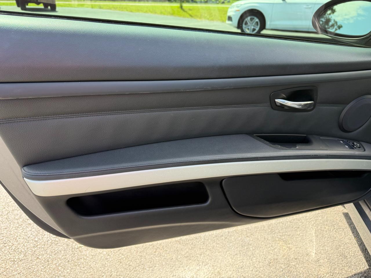 BMW 3 Series 2dr Cpe 335i RWD 2008